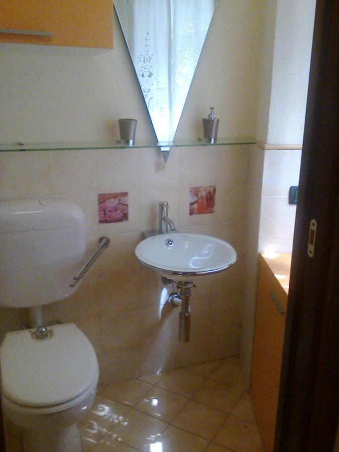 Bilocale Nella Vecchia Citta' Di Mentone Apartment ภายนอก รูปภาพ